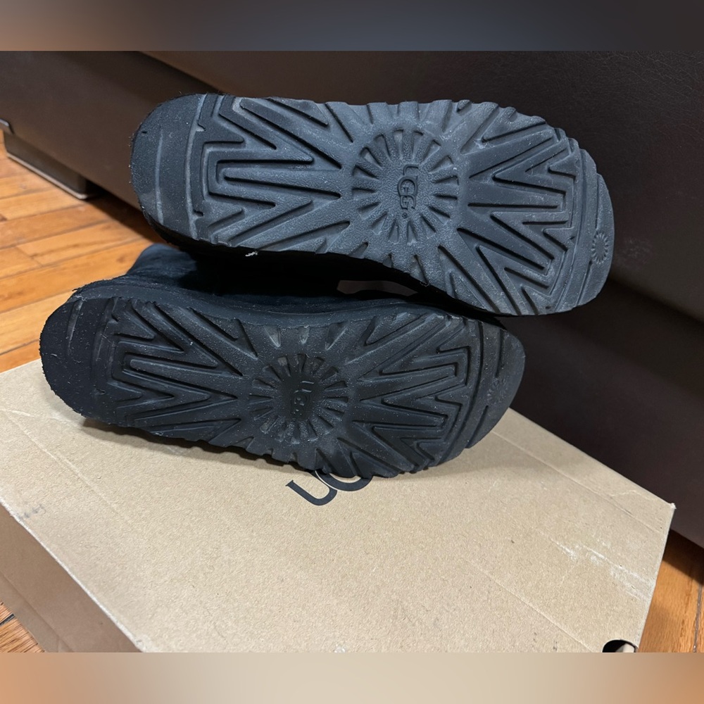 Ugg Constantine Boots - image 4